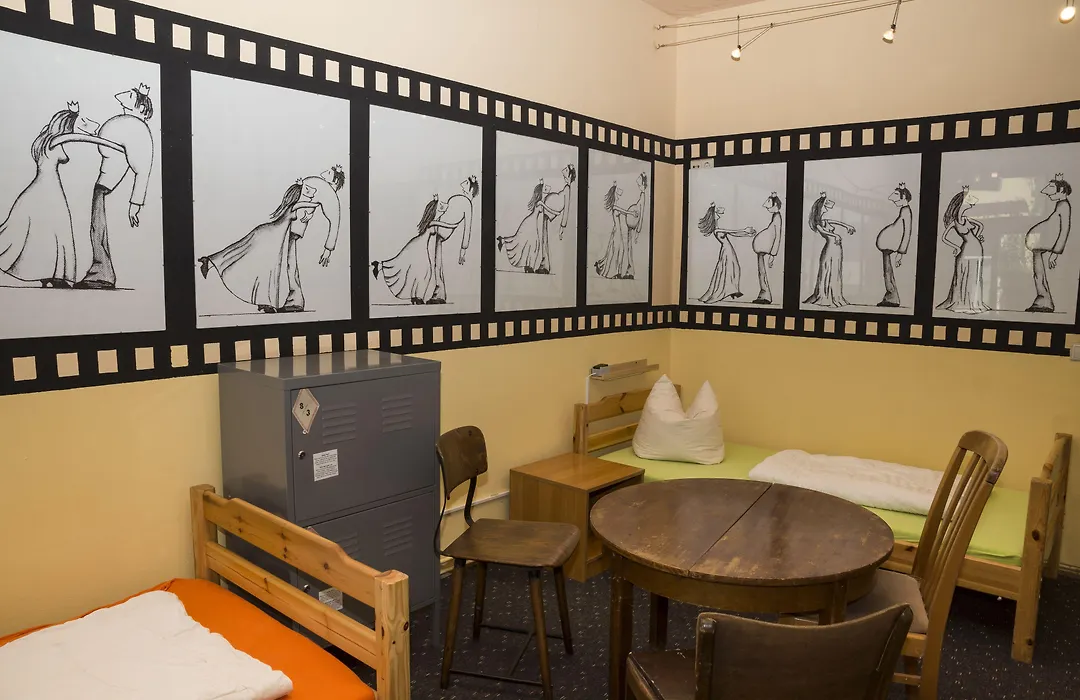 Hostel Lollis Homestay Dresden-1